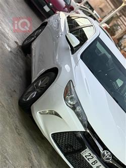 تۆیۆتا کامری